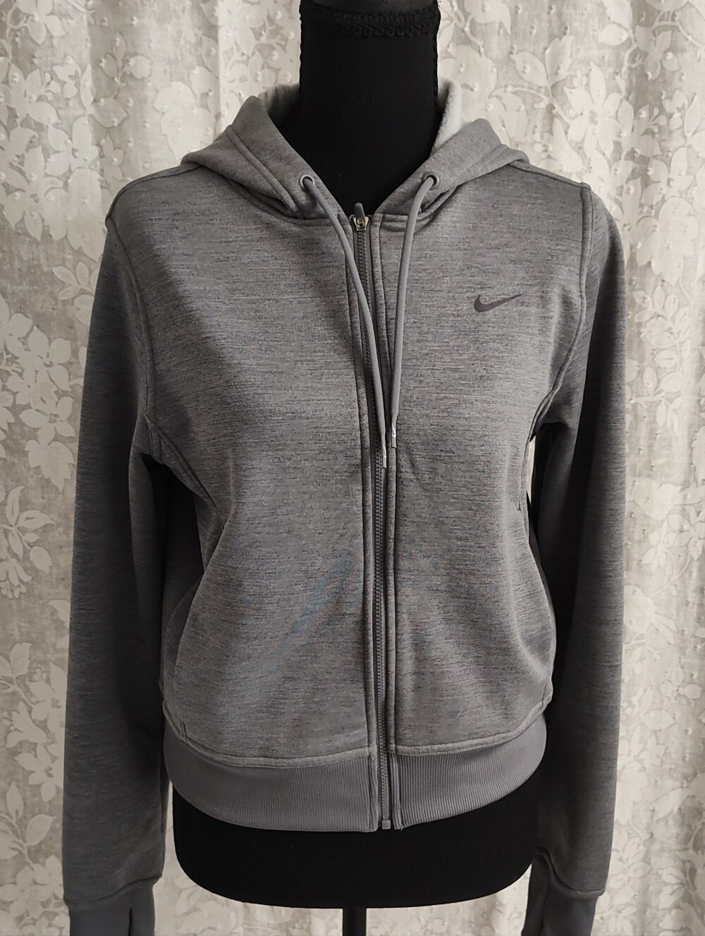 NWT Nike Women's Therma-FIT One Full- Zip Hoodie (Carbon Heather)